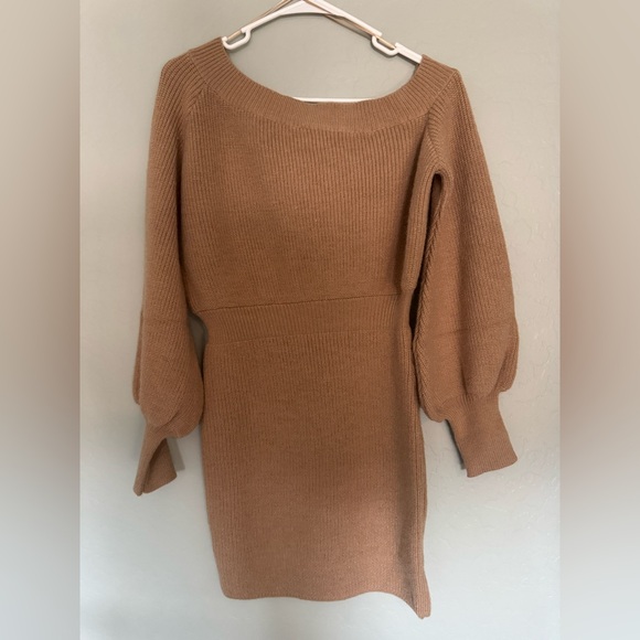 Line & Dot Revolve Rebecca Women's Off-Shoulder Sweater Dress Tan Natural Small - Picture 5 of 7